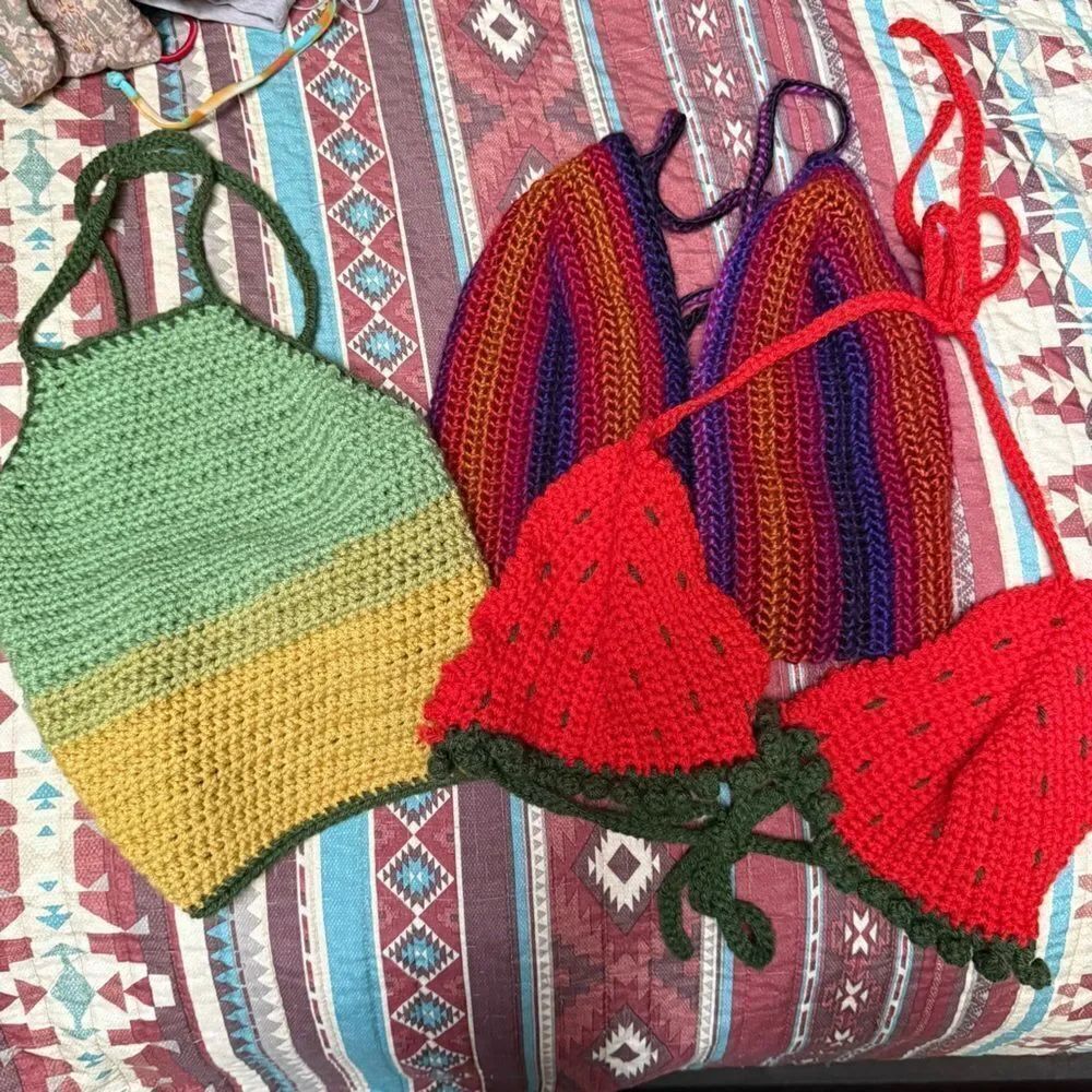 Bundle of crotchet crop tank tops size small